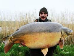 Boilies Select Baits Hot Fish + Monster Crab and Black Pepper Oil