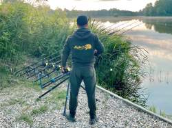 Costum Select Baits Fleece Suit