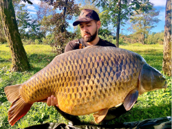 Boilies Select Baits Meat & Fish + Squid & Octopus & Cranberry