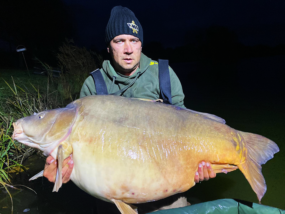 47,825kg - crapul de RECORD MONDIAL prins la HOT FISH!